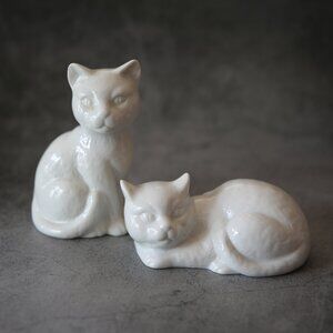 VINTAGE Cat Kitten Pair Mid Century White Japan? Figurines